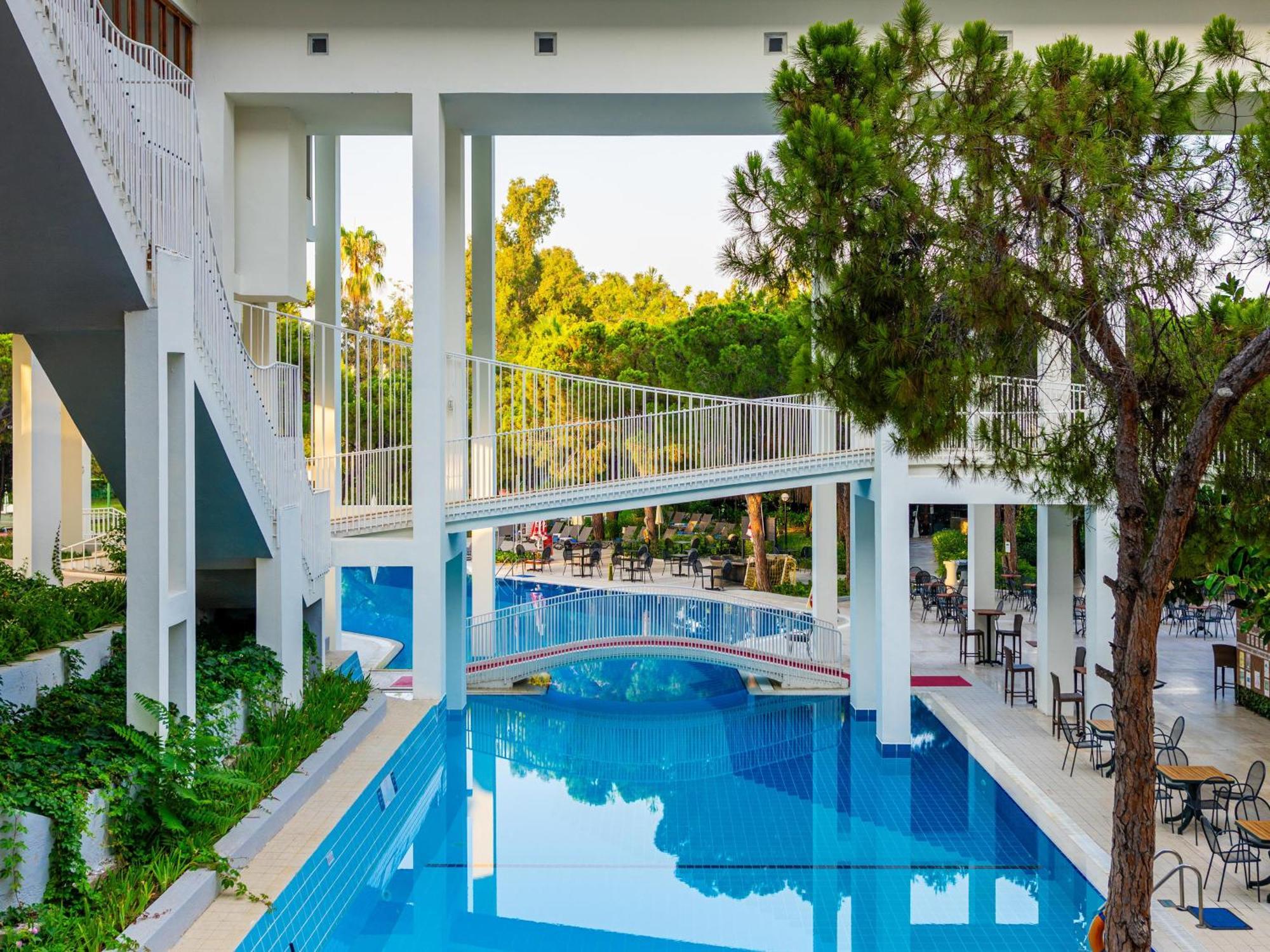 Asteria Collection Side Hotel Exterior photo